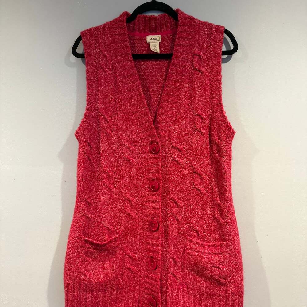 L.L. Bean Red Knit Sweater Vest Medium Button Front Cable Pockets